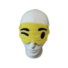 Szemfedő, takaró Pinatához kacsintó Smiley