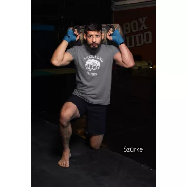 Kickboxing Fighter feliratos prémium pamut póló kick-box edzéshez