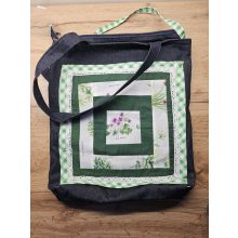 Farmer táska patchwork dísszel