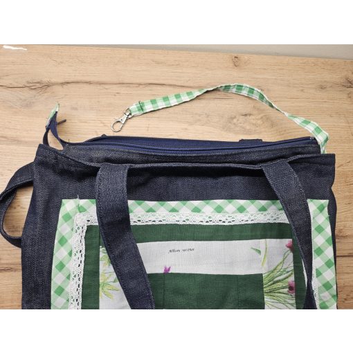 Farmer táska patchwork dísszel