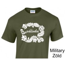 Magyar motívumos pálinka póló – Vicces ajándék pálinkakedvelőknek