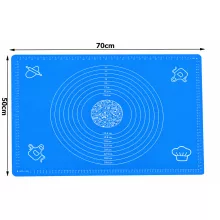 70x50 cm-es kék szilikon nyújtólap mérőskálával tészta dagasztáshoz