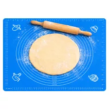 70x50 cm-es kék szilikon nyújtólap mérőskálával tészta dagasztáshoz