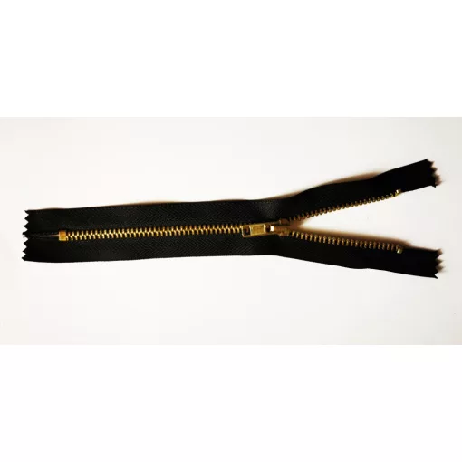 Fémcipzár, VT0-ás zárt húzózár - réz -18 cm több szín