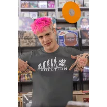 Dobos Evolúció póló, 100% pamut, humoros zenész ajándék, dobverő, zenei témában