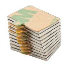 Neodímium mágnes 3M öntapadós 15x10x1mm 10 db/cs