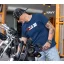 MZ logo póló, Motorradwerke Zschopau póló, retró motoros ajándék, veterán motor póló, NDK motoros ruházat,