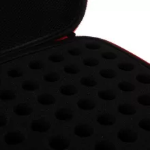 Soulima 22886 körömlakk-rendező tok, fekete színű, 60 flakon tárolására alkalmas, hordozható, merevített, cipzáras tároló kozmetikumokhoz és illóolajokhoz