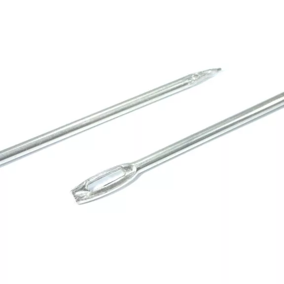 Zsákvarró tű - 13 és 17 cm
