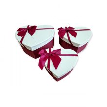 Szív Papír ajándék doboz szatén masnival - több méretben