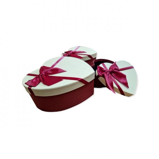 Szív Papír ajándék doboz szatén masnival - több méretben