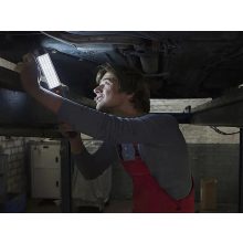 Erős műhelylámpa 48 LED COB technológiával, USB töltéssel, akasztóhoroggal és mágnessel rögzítve, sötét környezetben világít