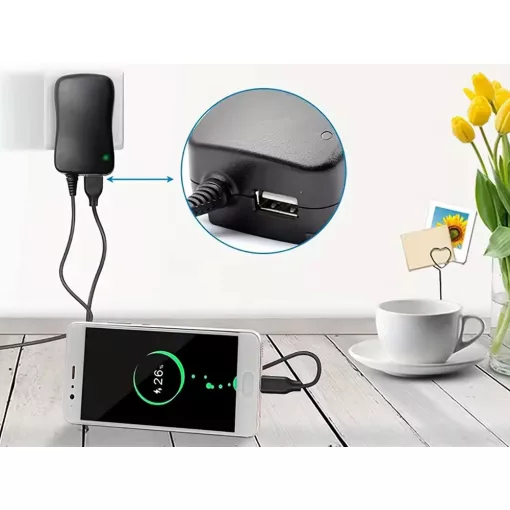 univerzális szabályozható hálózati adapter 6 cserélhető fejjel és USB porttal