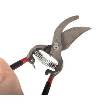 20,5 cm-es kovácsolt acél kerti metszőolló ergonomikus nyéllel és biztonsági zárral