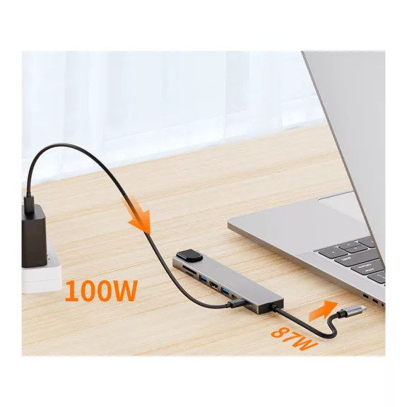 8 az 1-ben USB-C HUB Adapter