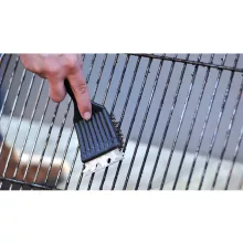3 az 1-ben grilltisztító kefe acél kaparóval és szivaccsal, tisztításhoz készen