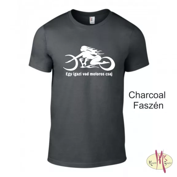 Kereknyakú Póló - Egy igazi vad motoros csaj