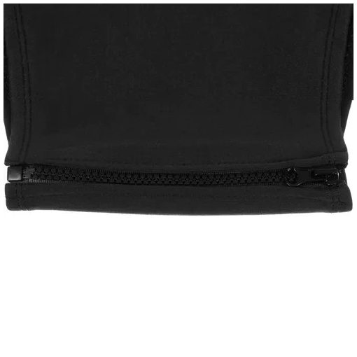 Fekete Trizand M méretű bőröndhuzat egy bőröndön, látható nyílásokkal a fogantyúknak és a kerekeknek