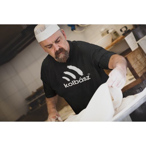 Kolbász mintás póló, vicces gasztronómiai ajándék, disznótoros póló, húsétel póló, pamut póló