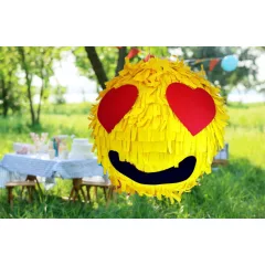 Smiley  Piñata "Imádom"