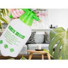 3 literes fehér kézi pumpás kerti permetező állítható fúvókával és mérőskálával