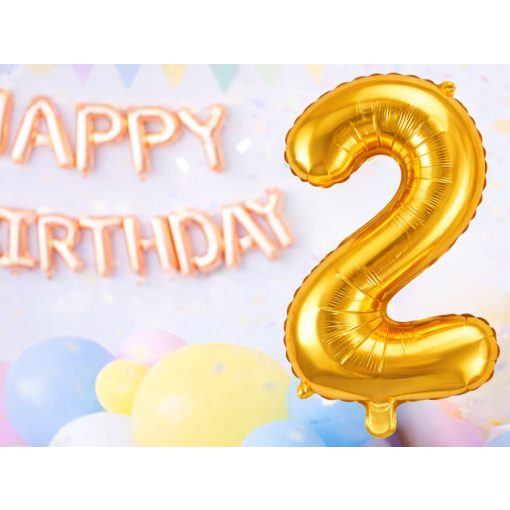66 cm-es arany 2-es számú fólia lufi születésnapi dekorációhoz, önzáró szeleppel
