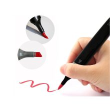 alkoholos marker készlet 40 darabos, nyitott fekete tokban, látható élénk színű markerekkel és dupla hegyekkel