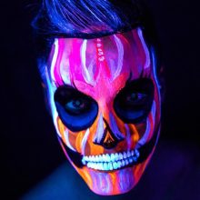 Grimas  UV Fluor Pink arcfesték 2,5 ml 520