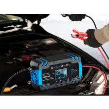 Intelligens automata akkumulátor töltő 12V 24V, mikroprocesszoros, akkumulátor javító funkció, deszulfátálás, AGM GEL támogatás, LCD kijelző