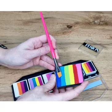 Leanne's Rainbow lapos ferde arcfestőecset 3/8"