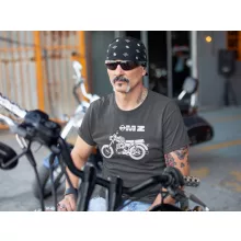 MZ TS motoros póló – Egyedi retro stílus a legendás motor szerelmeseinek
