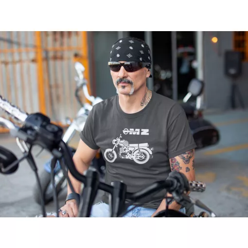 MZ TS motoros póló – Egyedi retro stílus a legendás motor szerelmeseinek
