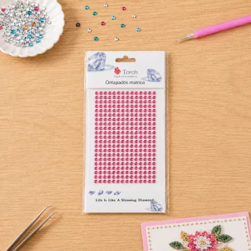   Öntapadós strasszkő 6 mm pink és lila színben – 260 db/cs
